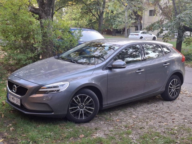 Volvo V40 2.0 D [D2] Momentum LED.lsfts.LL...